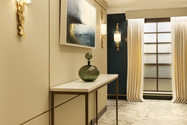 The Jermyn: Entrance Hallway